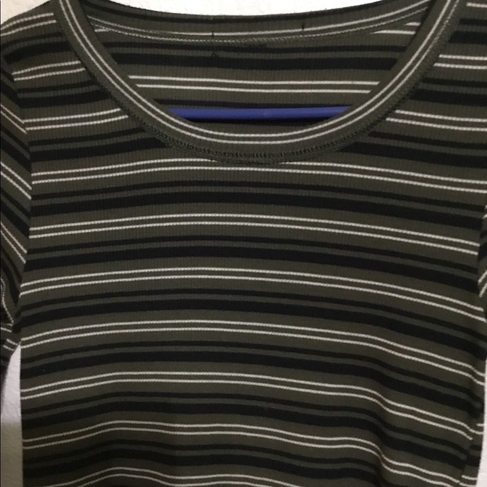 Striped sweater - Picture 3 of 3